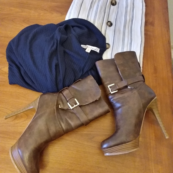 Top/skirt beautiful bundle - Picture 2 of 13